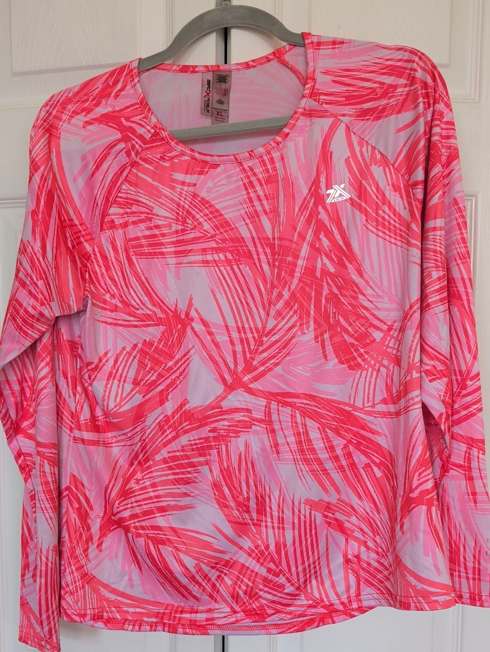 ZeroXposur Women’s Long-Sleeve Active Top - Pink & Coral Leaf Print